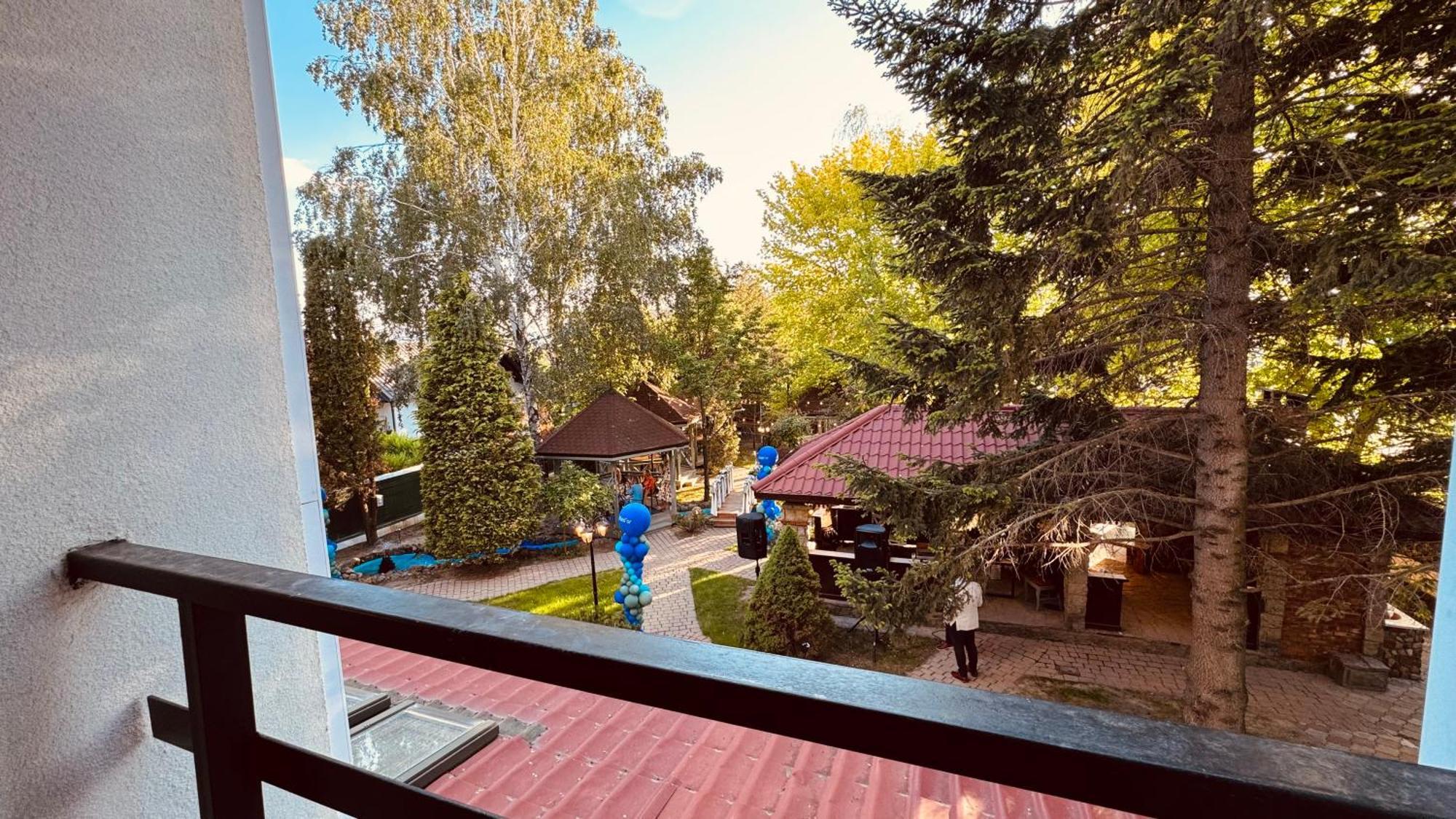 Pensiunea Waldor Bacău Esterno foto